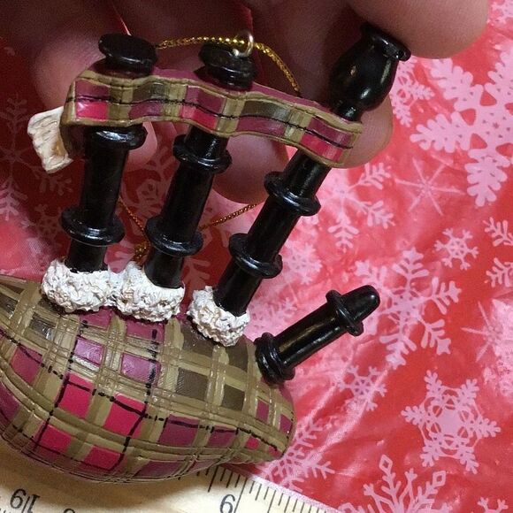 Set of Steinbach handmade bagpipe ornaments - Picture 3 of 5